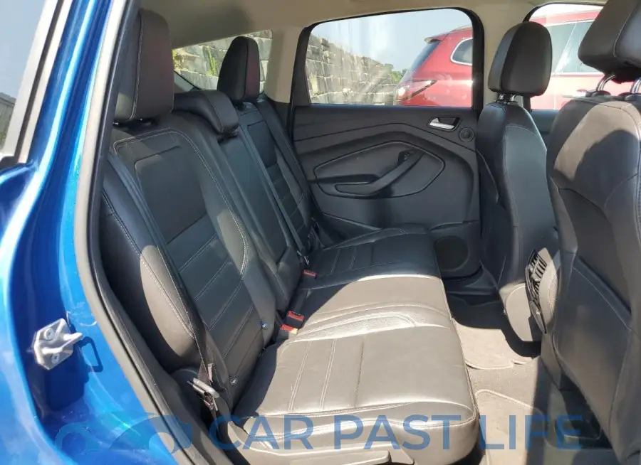 1FMCU0GD5HUA22294# 11