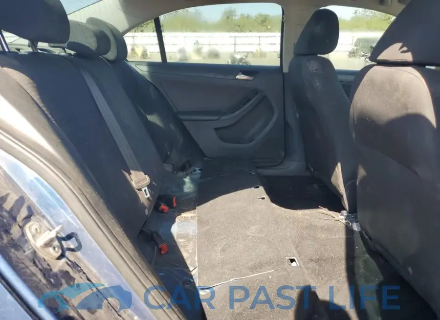 3VW167AJ3GM390907# 10