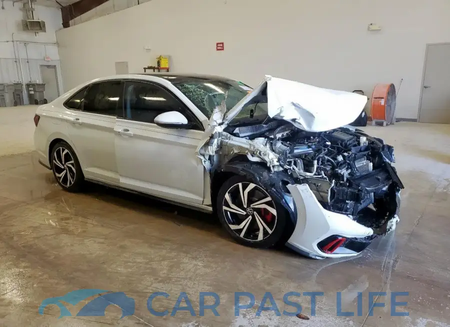 3VW2T7BU7NM012088# 4