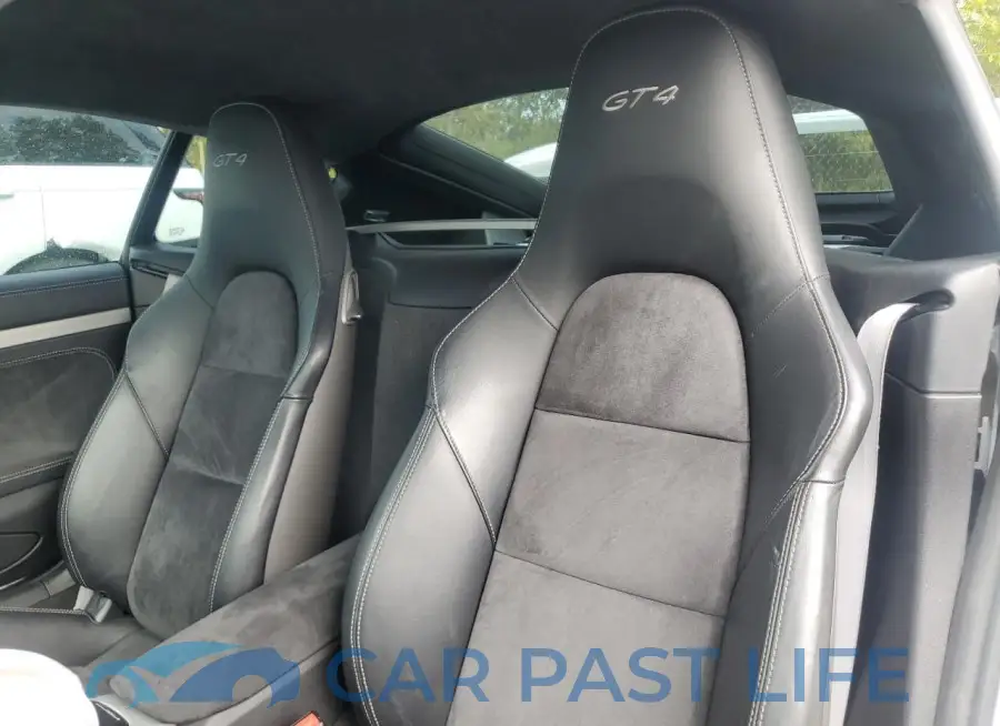 WP0AC2A82GK197098# 10