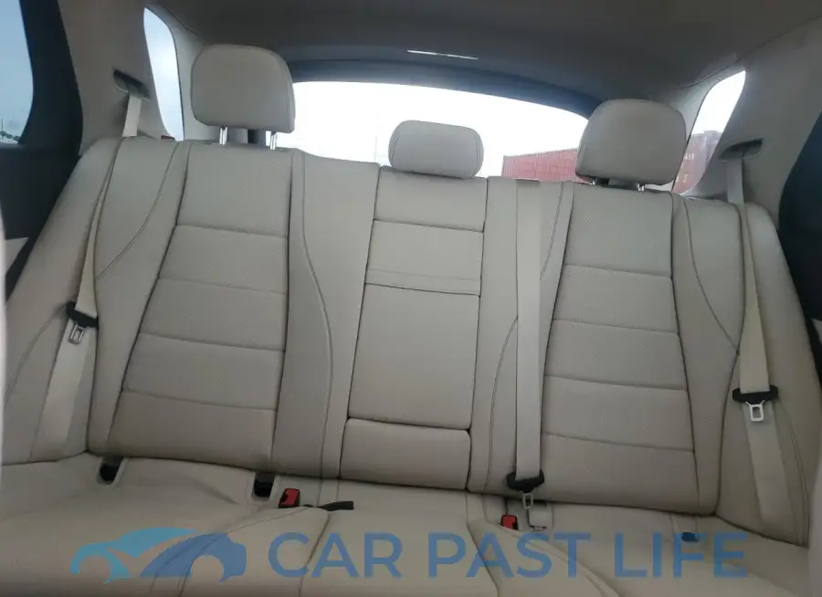 4JGFB4JB0MA370808# 10