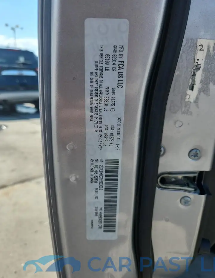 2C3CDXHG7HH563263# 12