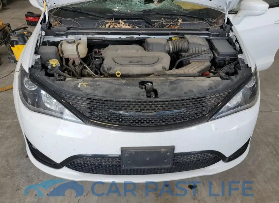 2C4RC1FGXLR124506# 12