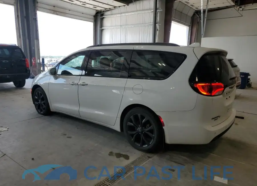 2C4RC1FGXLR124506# 2