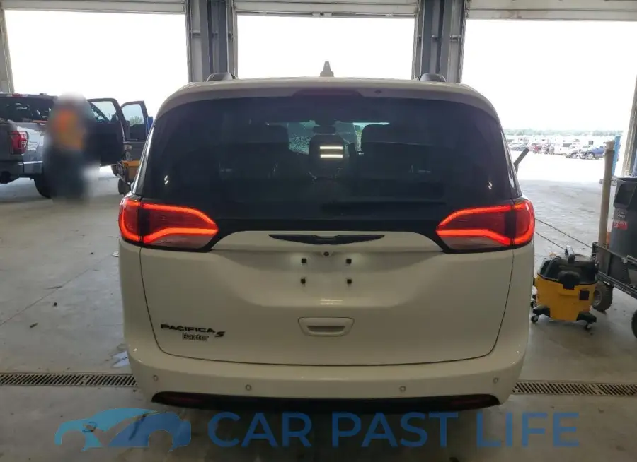2C4RC1FGXLR124506# 6
