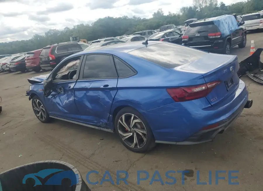 3VW2T7BU3NM015540# 2