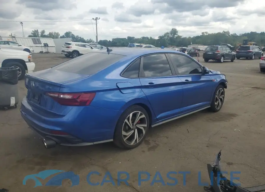 3VW2T7BU3NM015540# 3