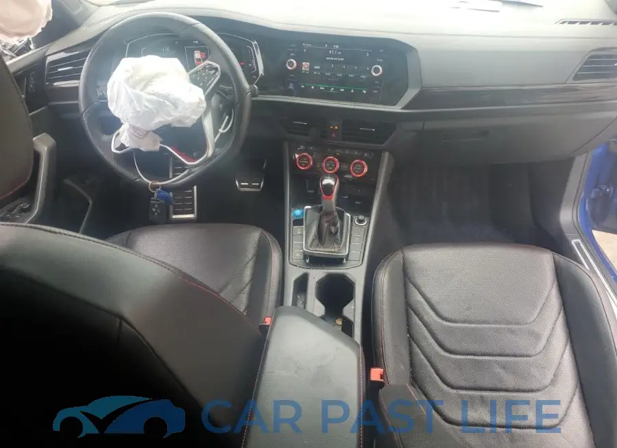 3VW2T7BU3NM015540# 8