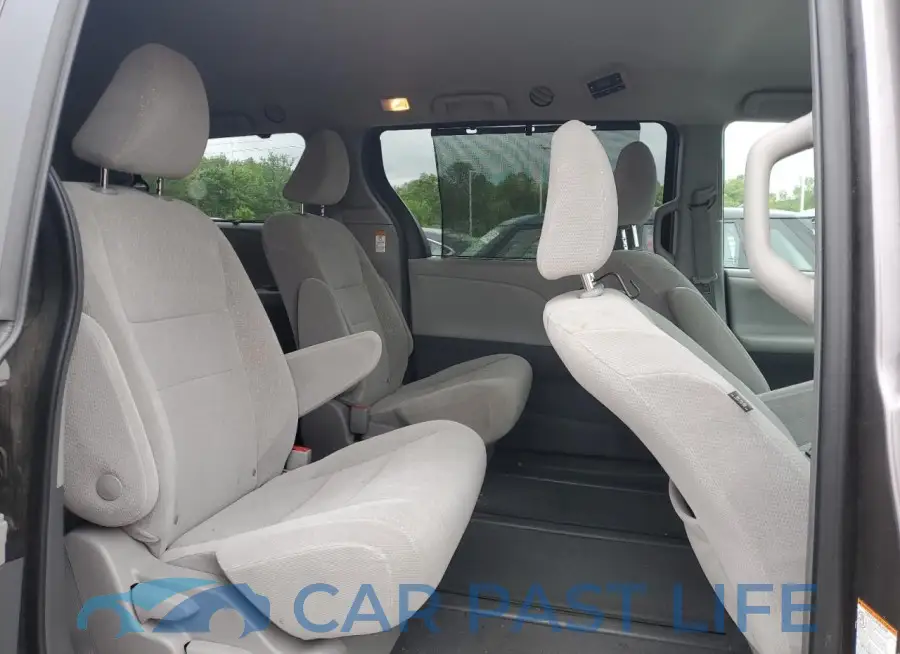 5TDJZ3DC3KS220474# 11