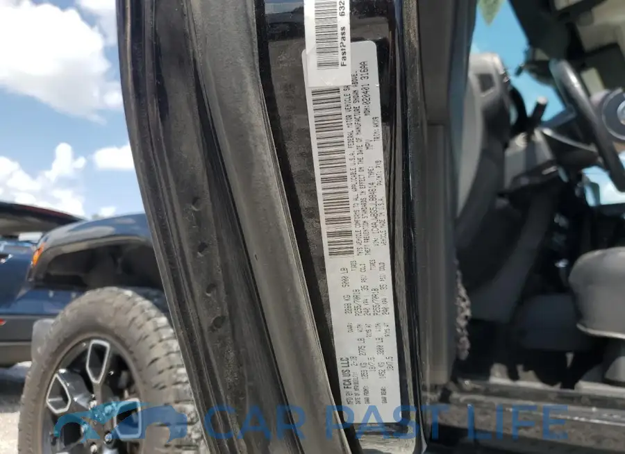 1C4AJWBG5JL884614# 13