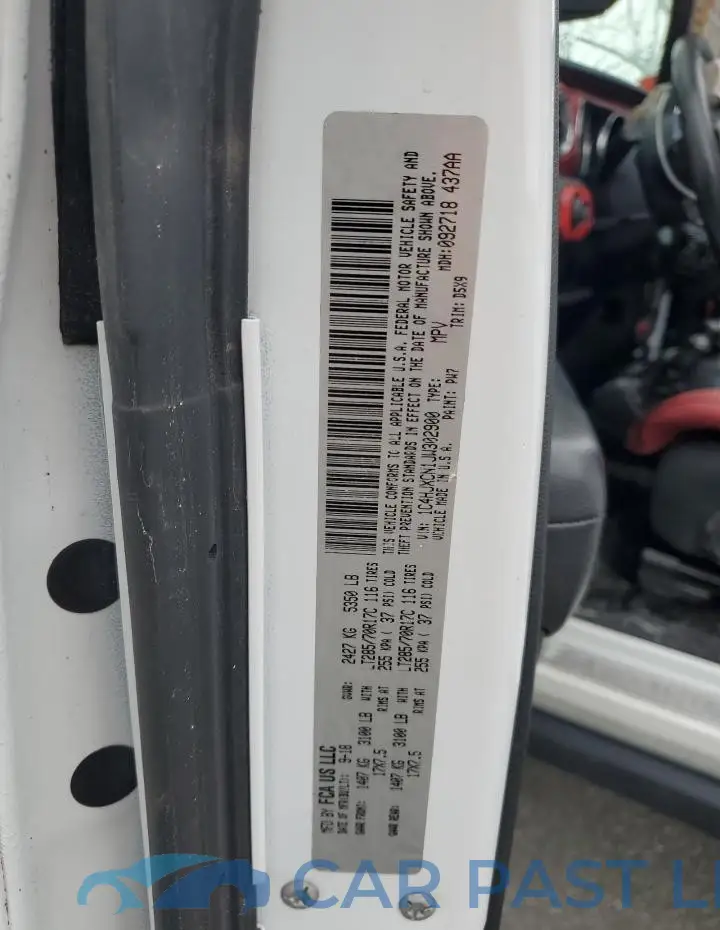 1C4HJXCN1JW302900# 13