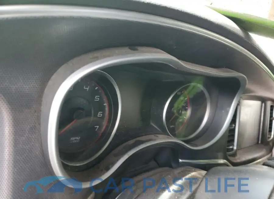 2C3CDXGJ8HH556612# 9