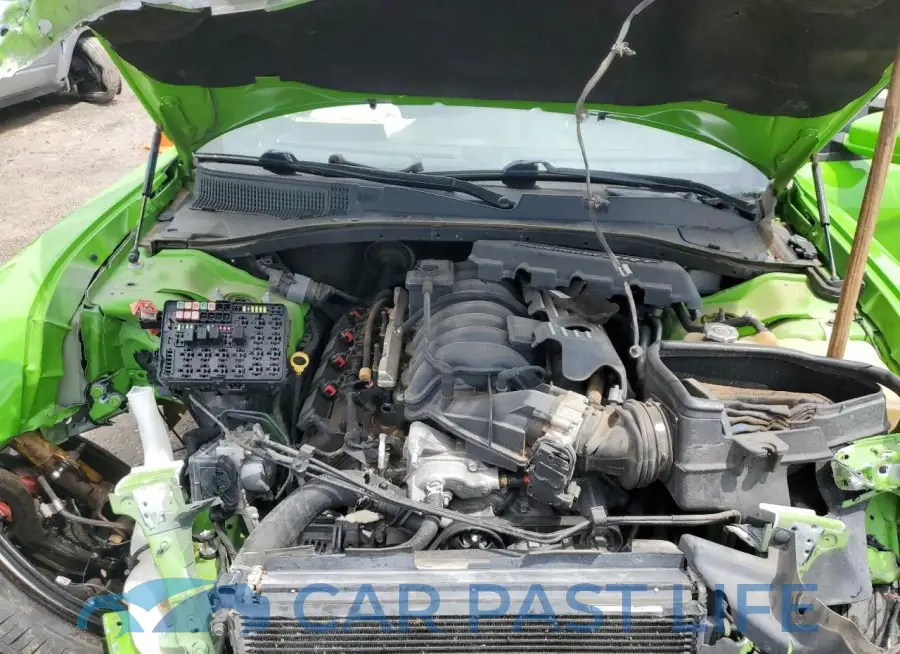 2C3CDXGJ8HH556612# 11