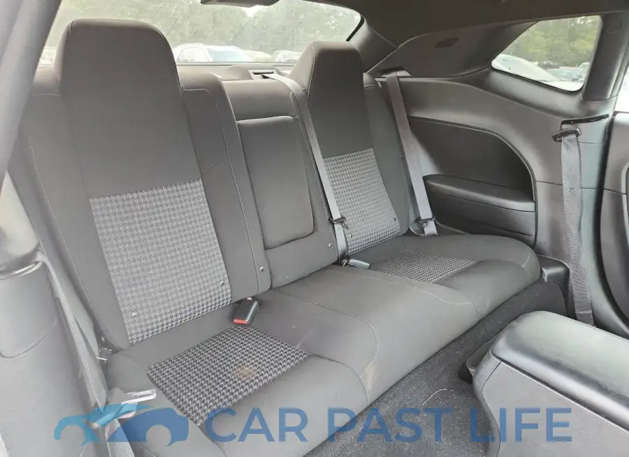 2C3CDZBTXNH108193# 10