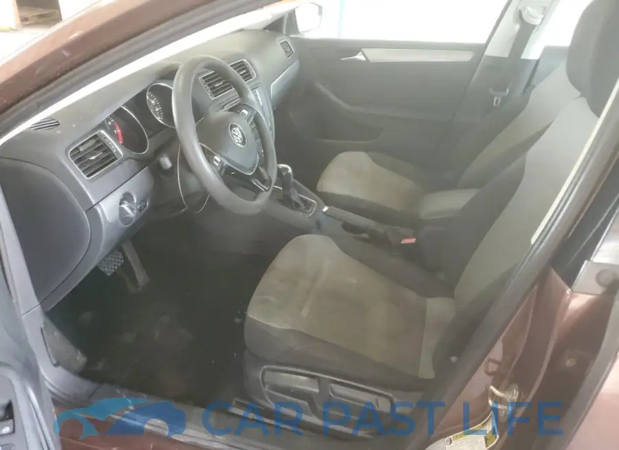 3VW2B7AJ1HM340752# 7