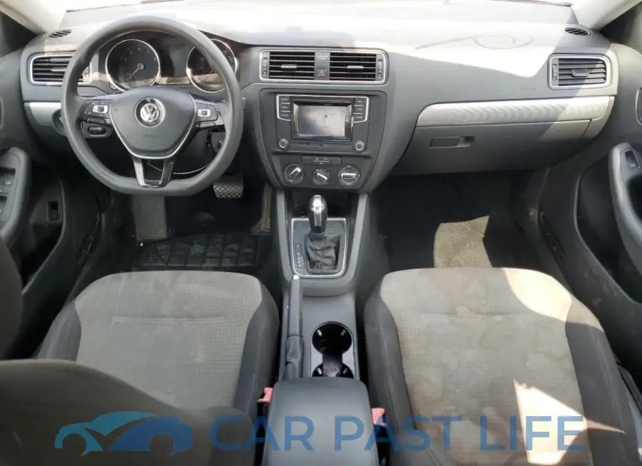 3VW2B7AJ1HM340752# 8