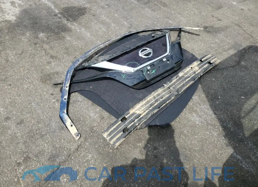1N4BZ1CV6NC551458# 12