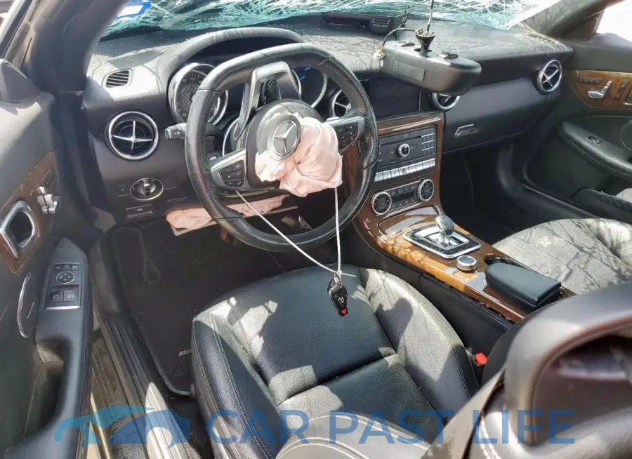 W1KPK3JA7LF172129# 8