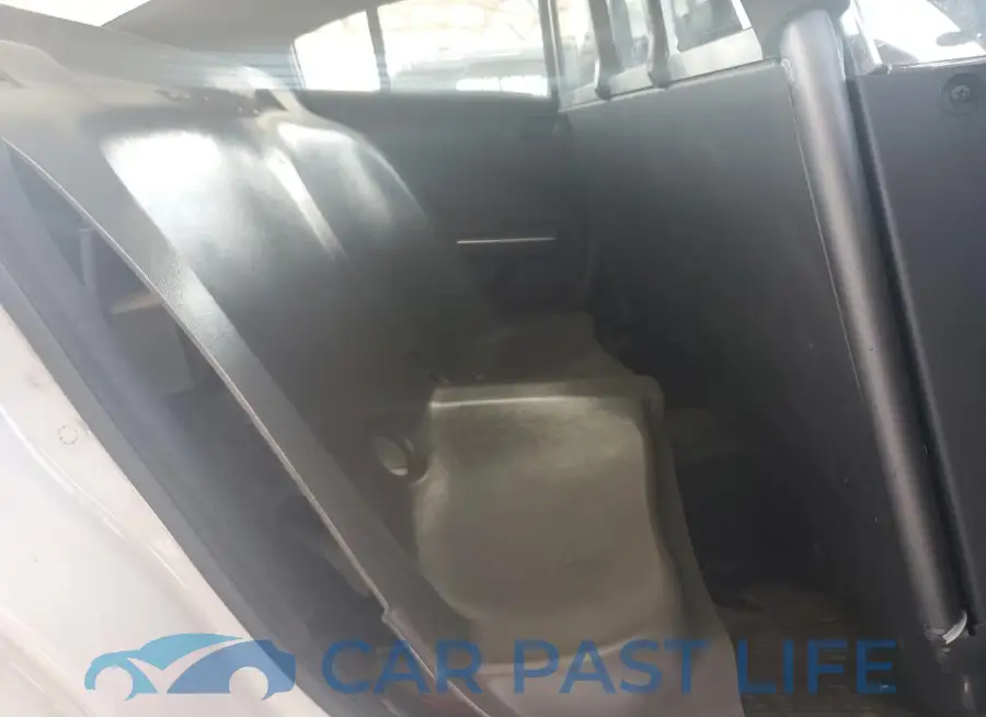 2C3CDXAT5GH347403# 10