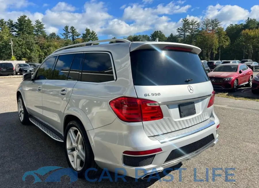 4JGDF7DE5GA700076# 3