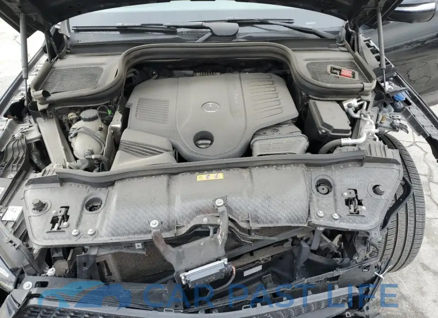4JGFB5KB2PA948125# 12