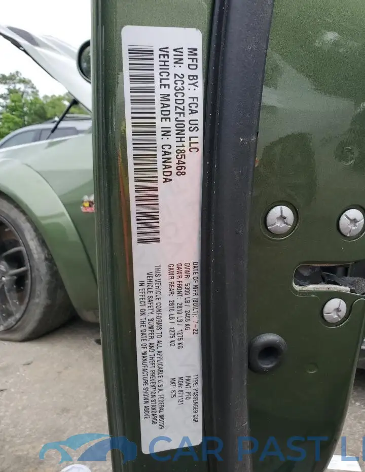 2C3CDZFJ0NH185468# 12