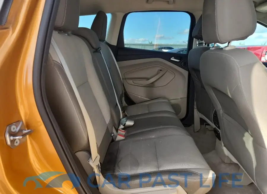 1FMCU9G98GUA14575# 10