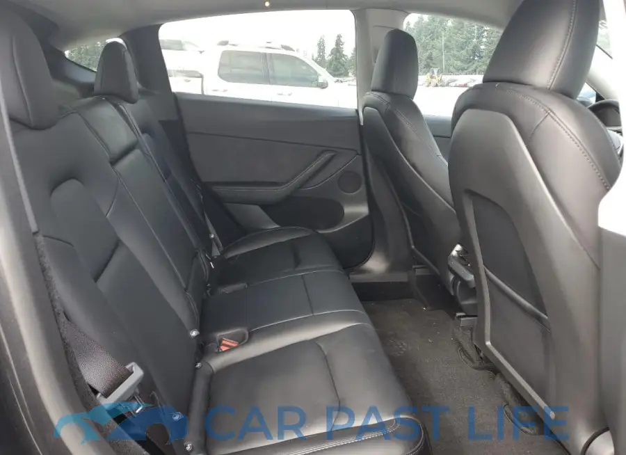 7SAYGDEE8SF240267# 11