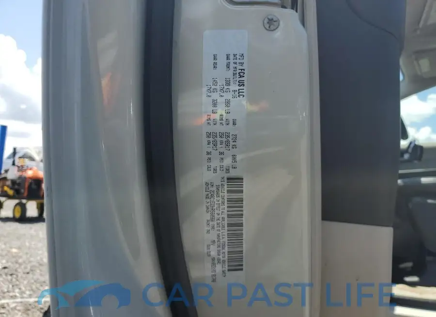 2C4RC1EG3HR560560# 13