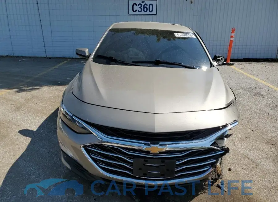 1G1ZD5ST3NF139682# 5