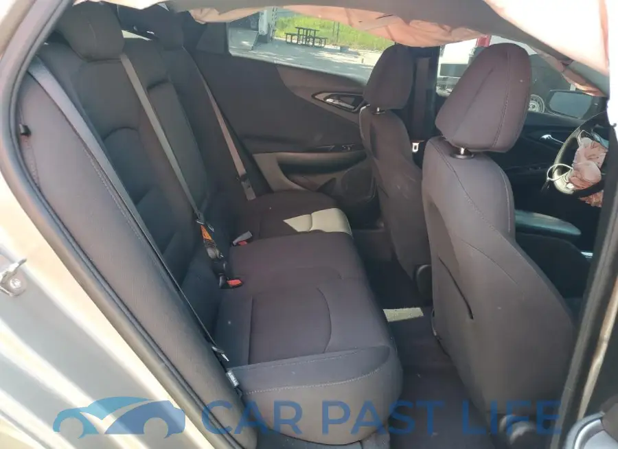 1G1ZD5ST3NF139682# 10
