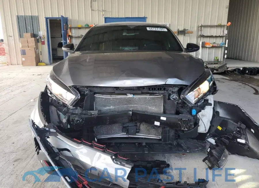 3KPF54AD8RE741702# 5