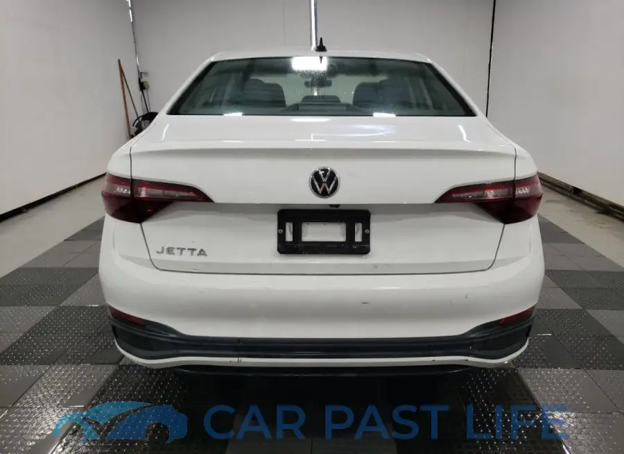 3VW5M7BU4RM036851# 6