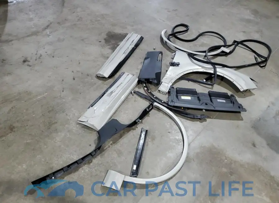 WA1LCBF79PD018093# 13