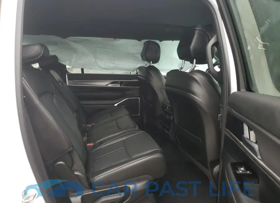 1C4SJVAPXSS520311# 11