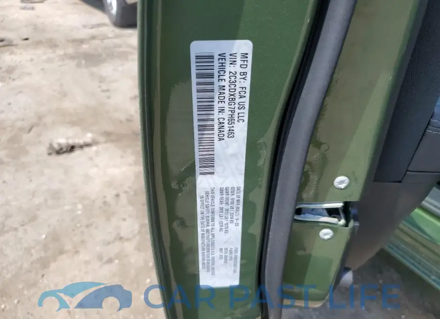 2C3CDXBG7PH651463# 12