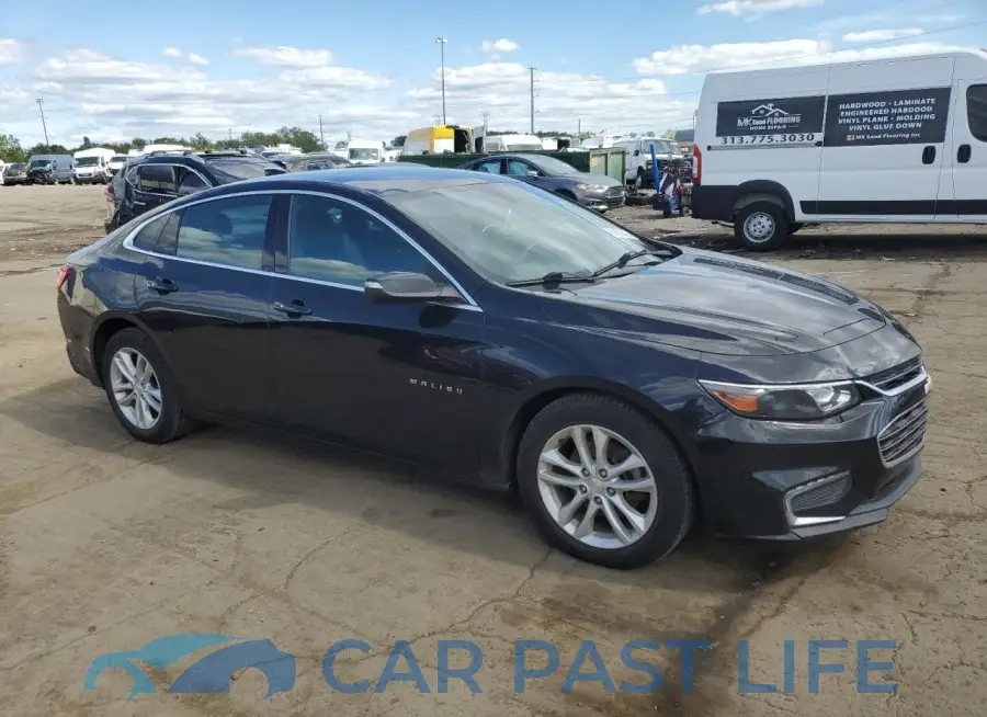 1G1ZD5ST0JF113468# 4