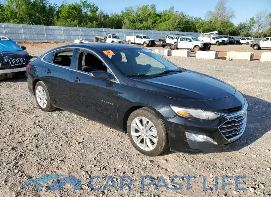 1G1ZD5ST0RF143257# 4