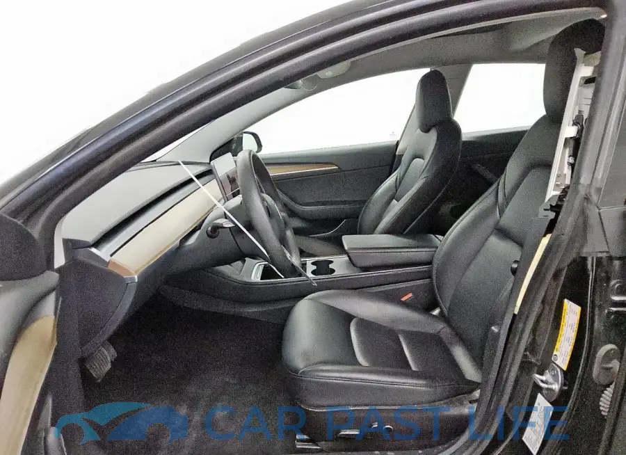 5YJ3E1EA5NF372092# 7