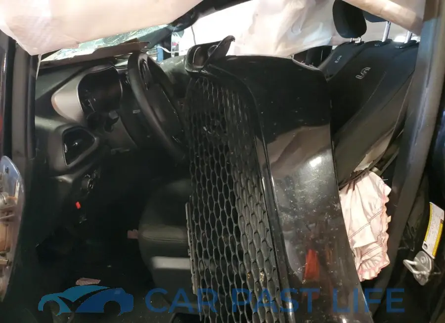 2C4RC1FG8JR306041# 7