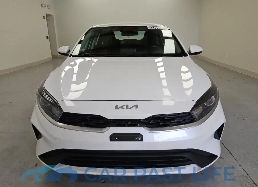 3KPF24AD9PE616133# 5