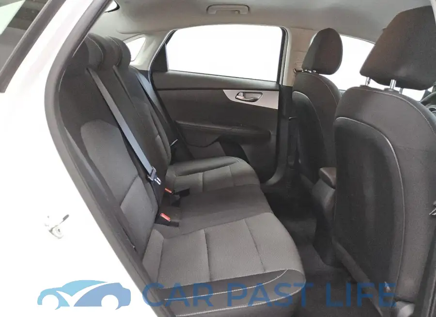 3KPF24AD9PE616133# 10