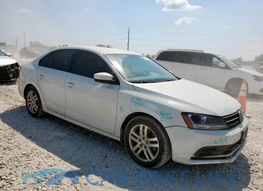 3VW167AJ1HM369457# 4