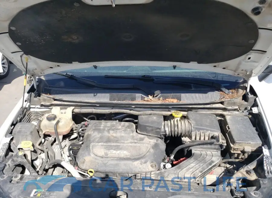 2C4RC1AG4JR275054# 12