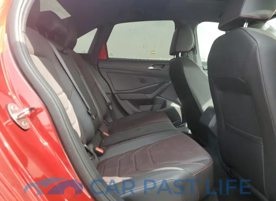 3VW1T7BU0RM000110# 10