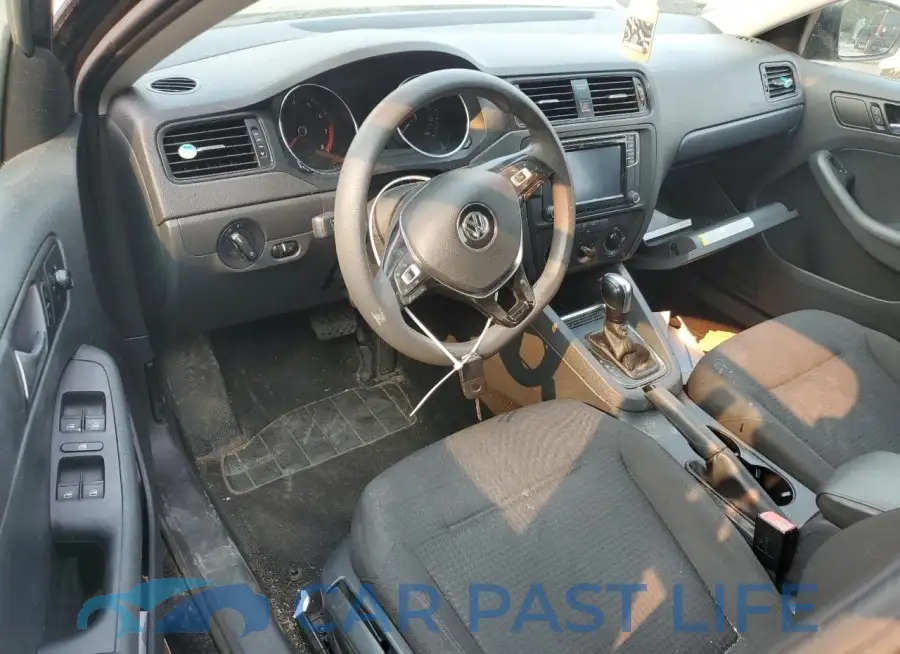 3VW267AJ7GM325045# 8
