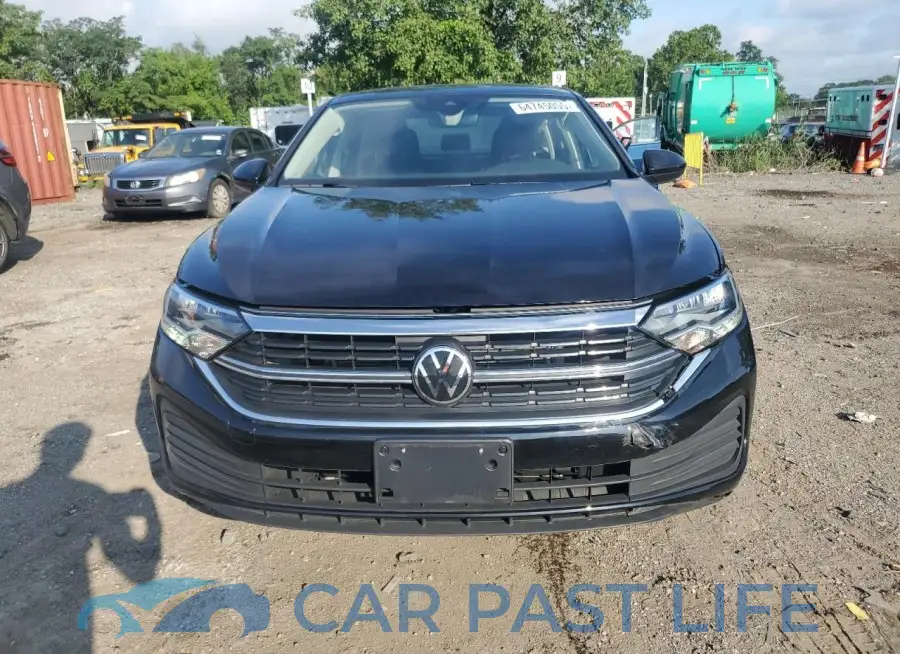 3VW7M7BU7RM095370# 5