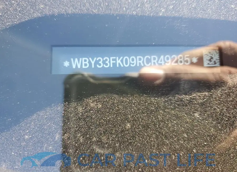 WBY33FK09RCR49285# 12