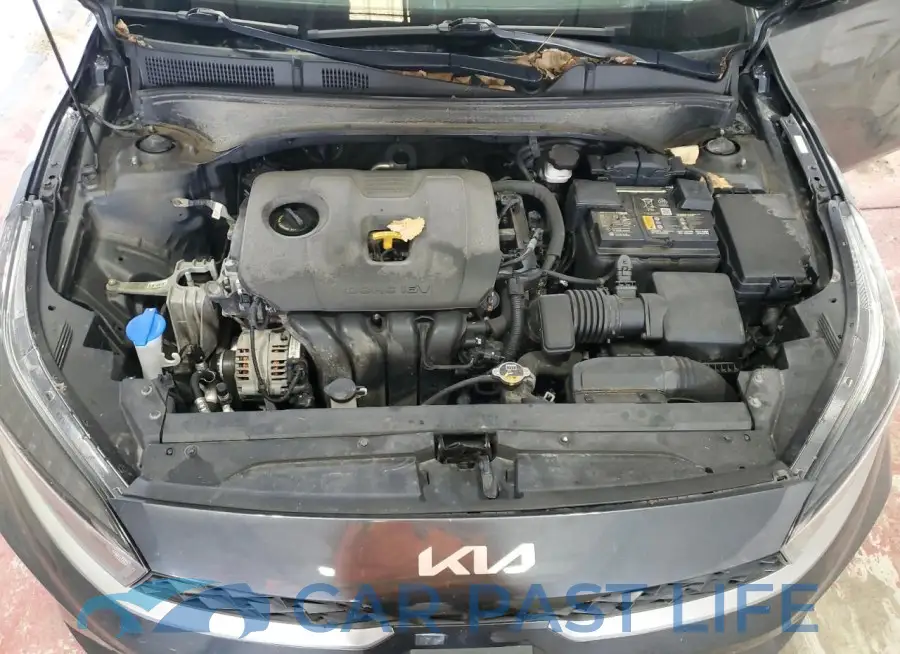 3KPF24AD8NE431598# 12