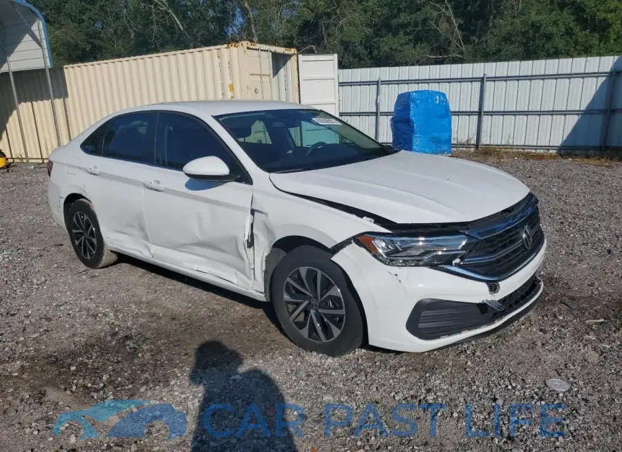 3VW5M7BU5PM008022# 4